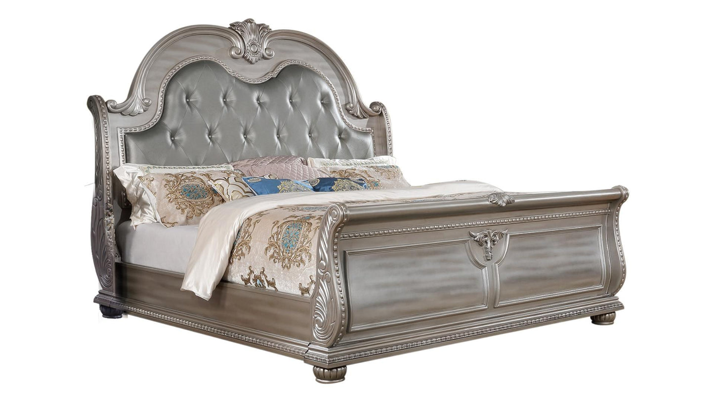 Roma Traditional Bedroom Set