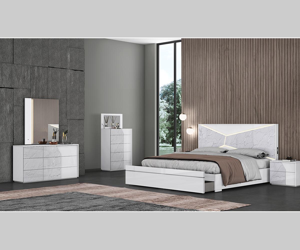 Kylie Lacquer Bedroom Set