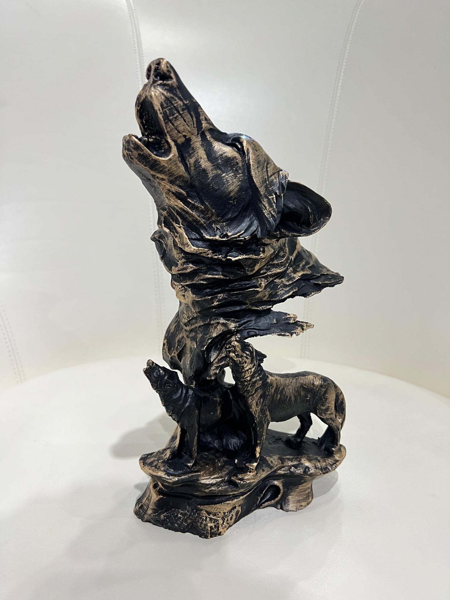 Howling Wolf Pack - Furniture King